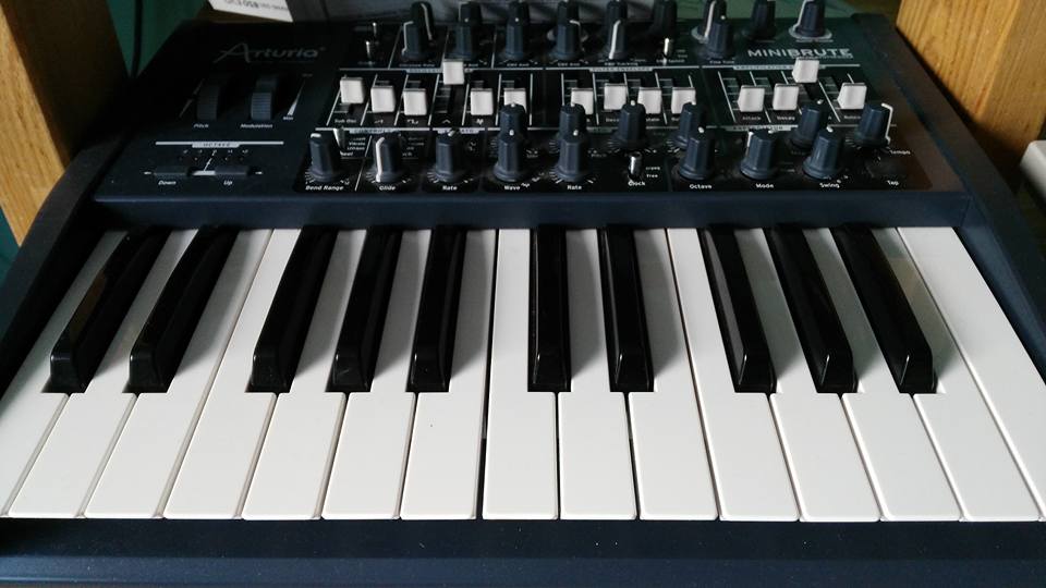 [Image of Arturia MiniBrute on a desk]